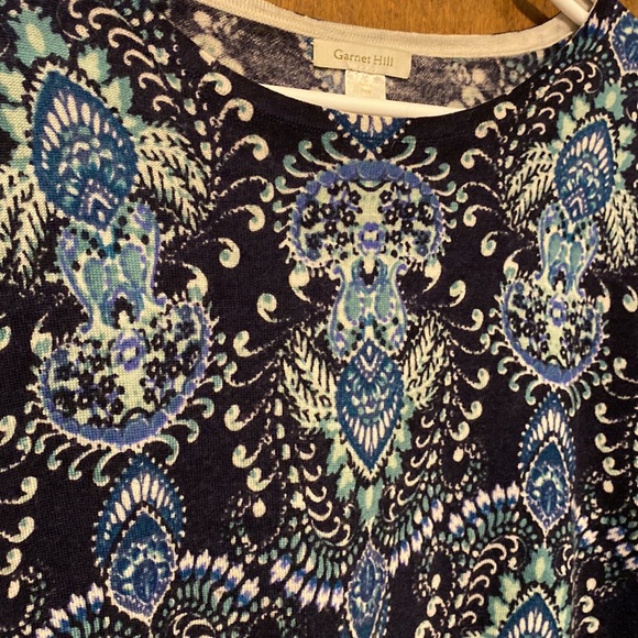 GARNET HILL 100% merino wool crewneck sweater. Blue paisley print. Size US S. - Picture 3 of 8